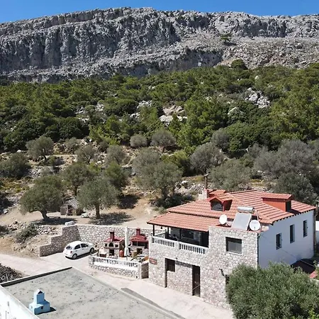 Tsampika's Traditional Stone In *